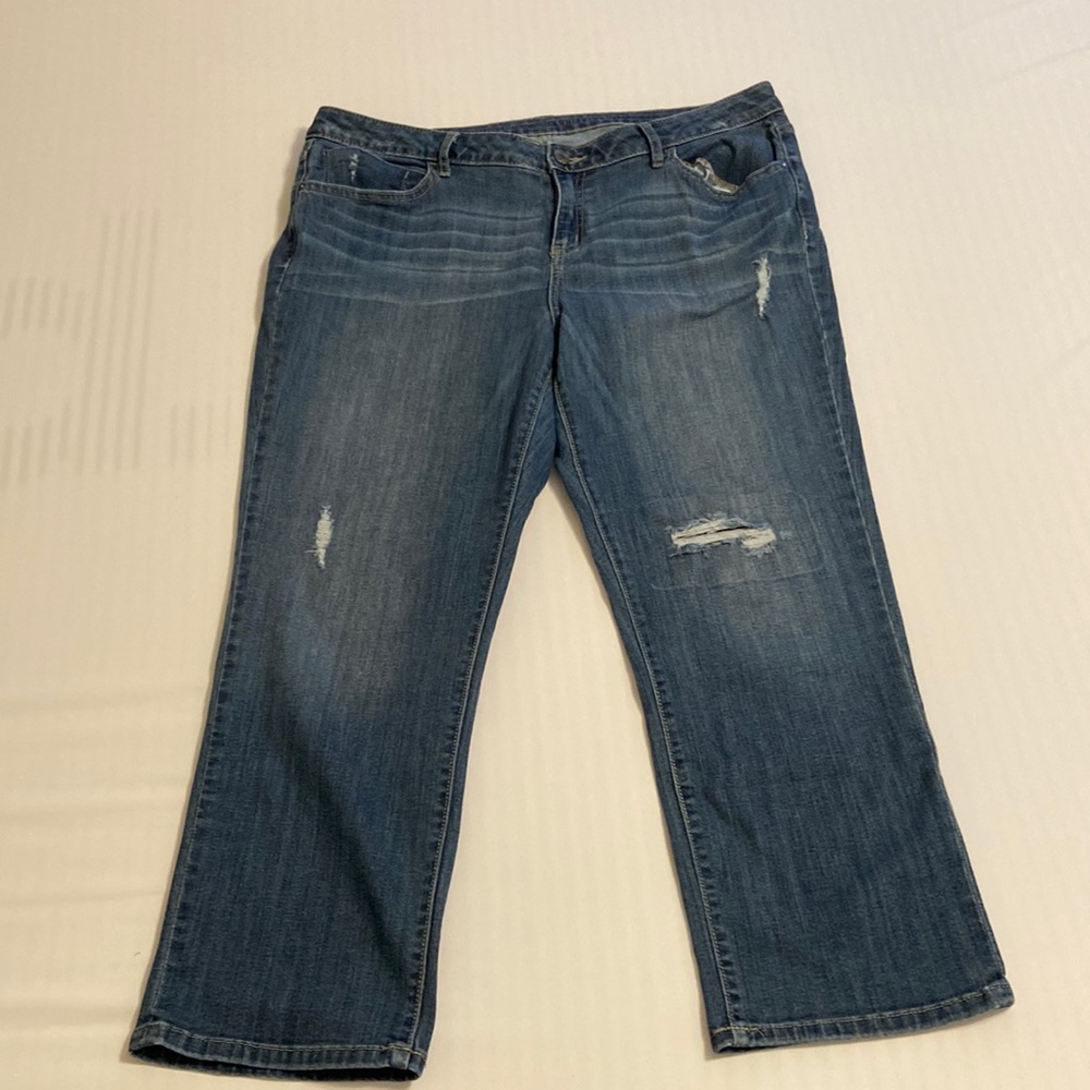Simply Vera Wang Relaxed Boyfriend Capri